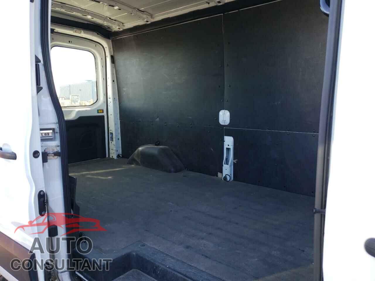 FORD TRANSIT CO 2019 - 1FTYR2CM3KKA88407