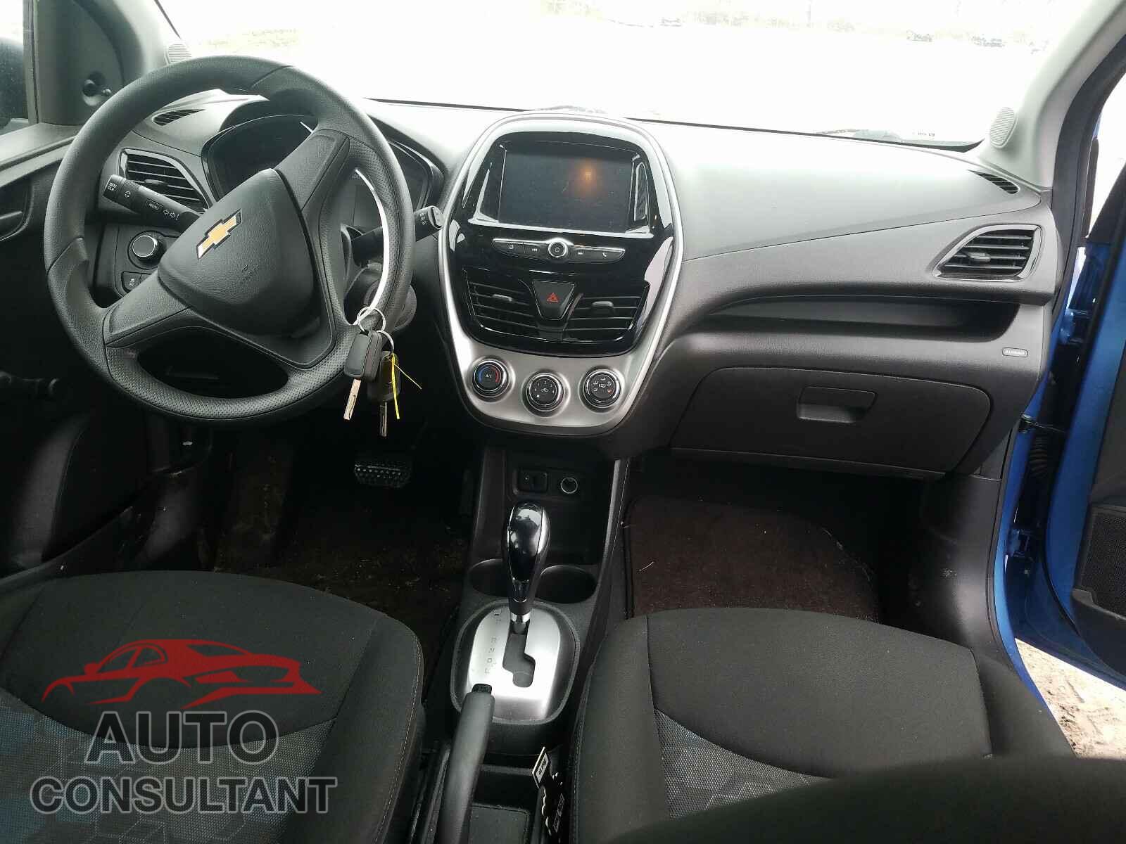 CHEVROLET SPARK 2017 - KL8CB6SA5HC708845