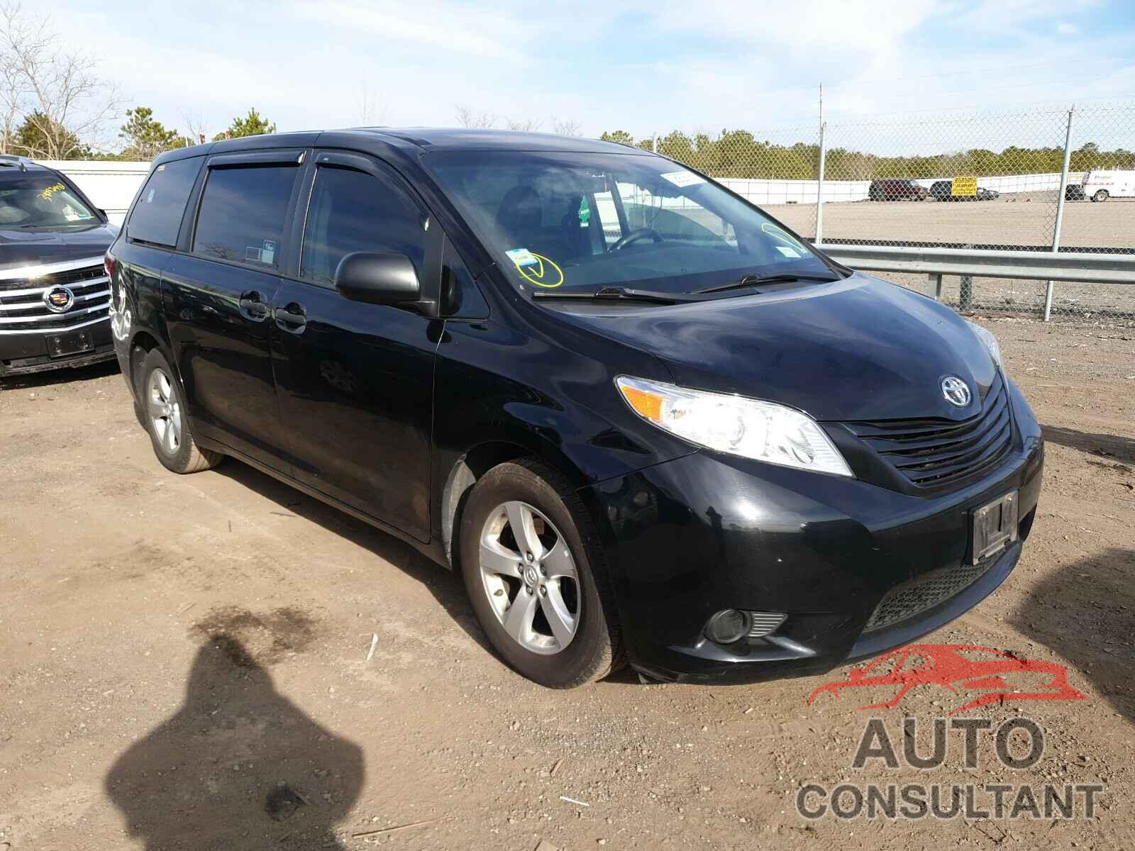 TOYOTA SIENNA 2017 - 5TDZZ3DC0HS828464