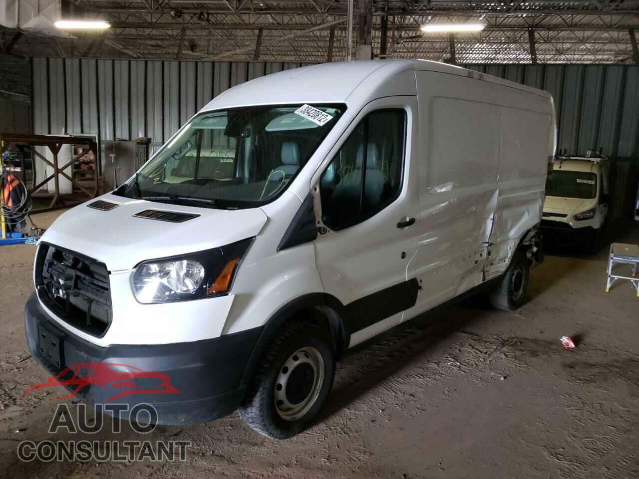 FORD TRANSIT CO 2019 - 1FTYR2CM4KKA18320