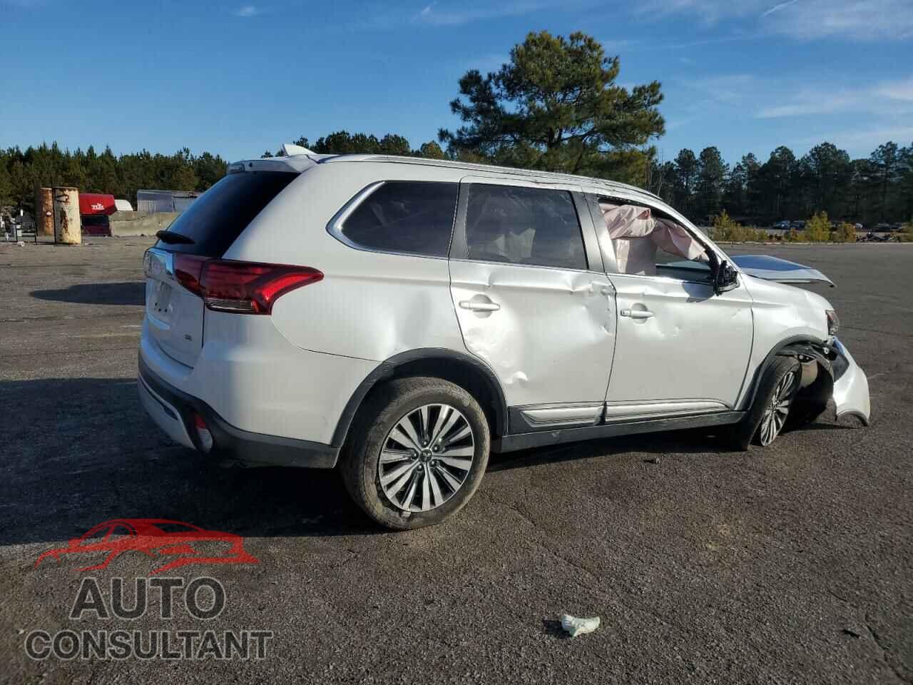 MITSUBISHI OUTLANDER 2020 - JA4AD3A31LZ033103
