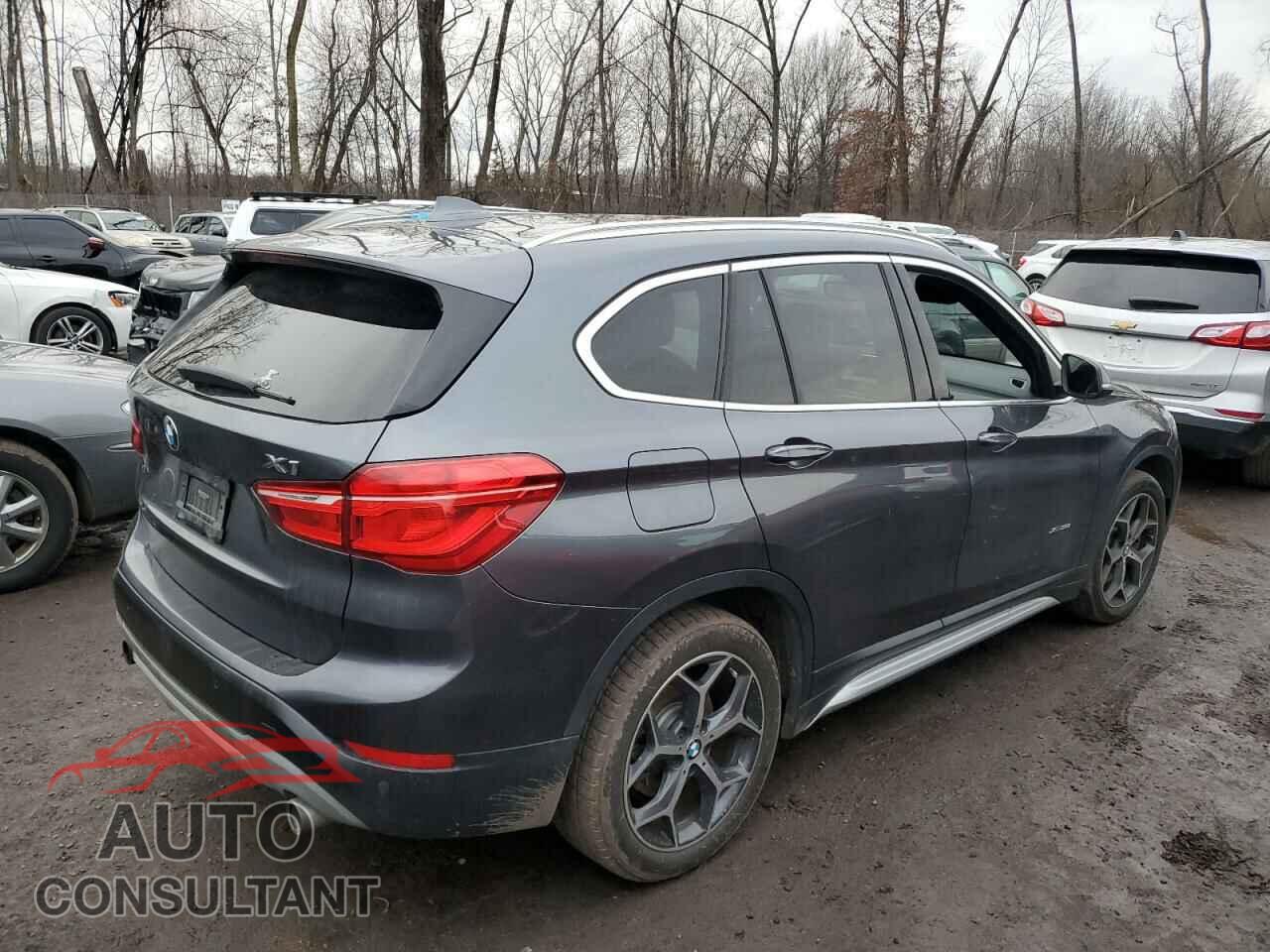 BMW X1 2017 - WBXHT3C32H5F83631