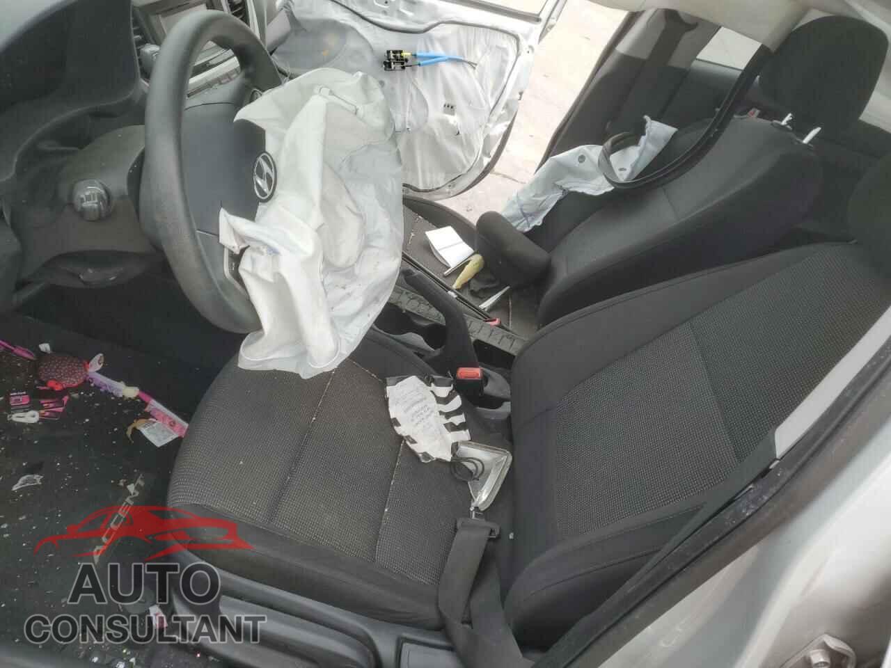 HYUNDAI ACCENT 2020 - 3KPC24A68LE120741