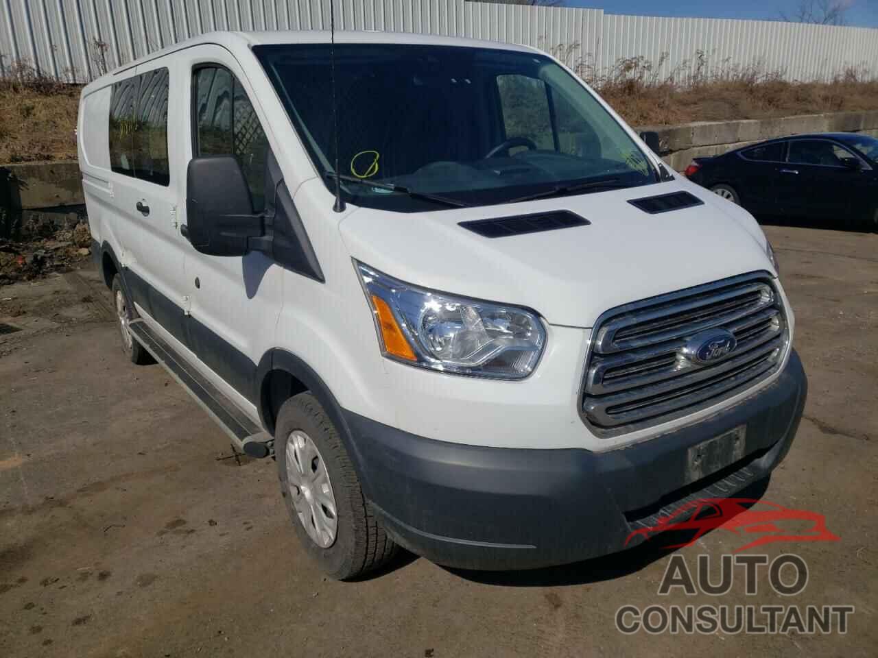 FORD TRANSIT CO 2017 - 1FTYR1ZM2HKA78364