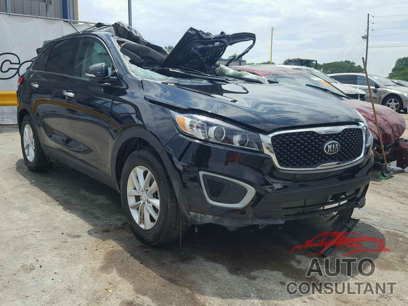 KIA SORENTO LX 2017 - 5XYPG4A32HG278012