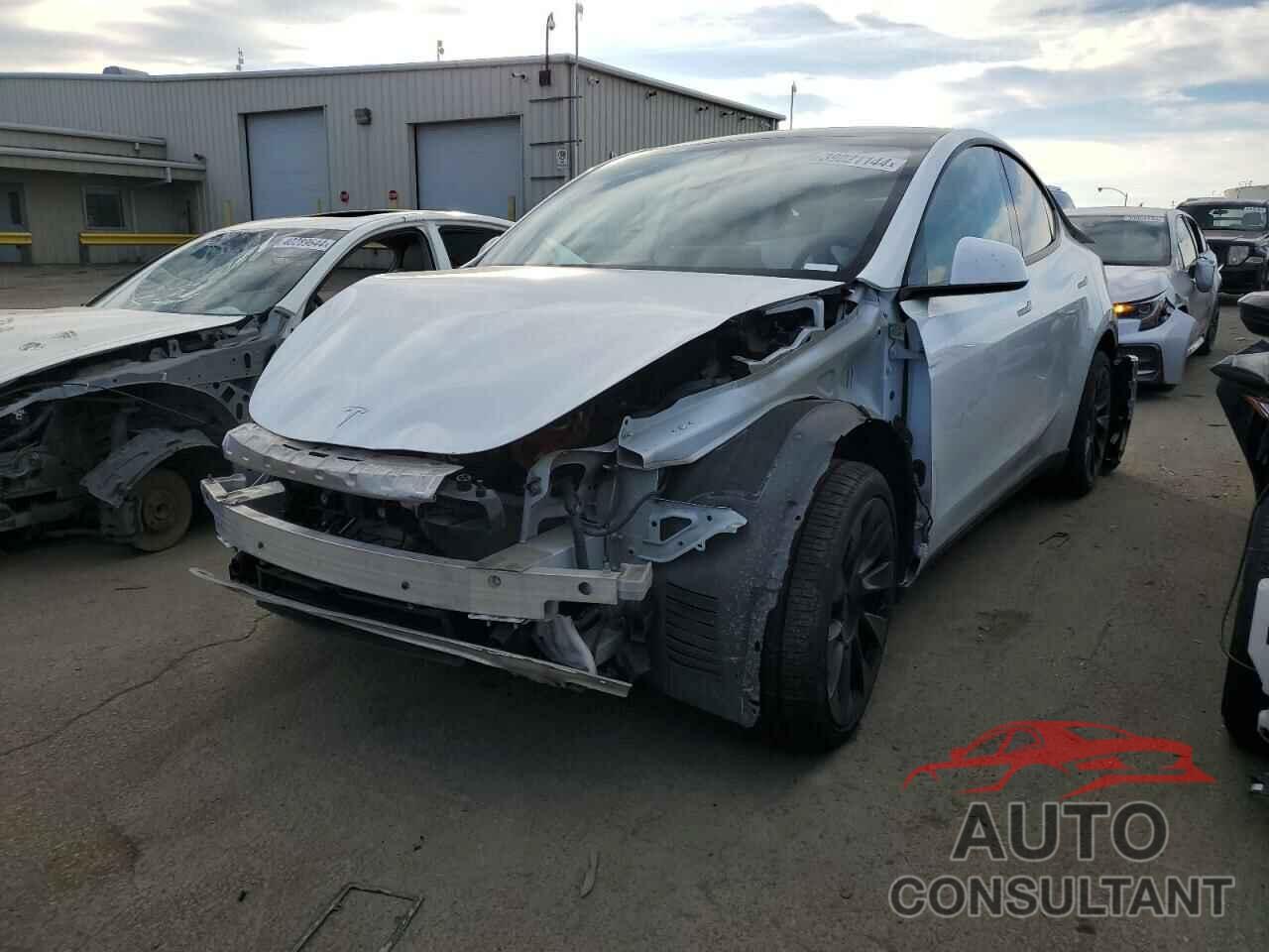 TESLA MODEL Y 2020 - 5YJYGDEE0LF042927