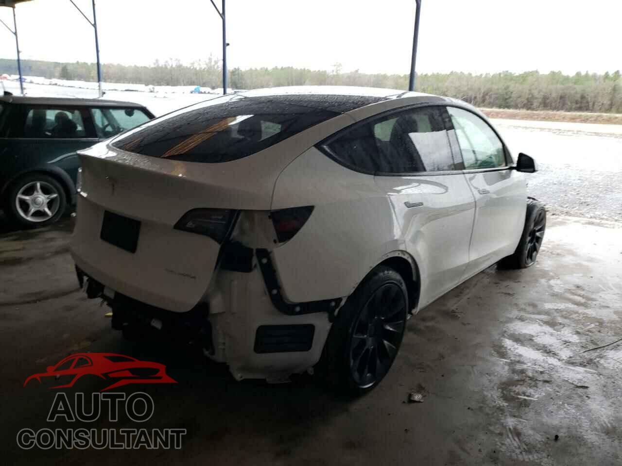 TESLA MODEL Y 2021 - 5YJYGAEE5MF296441