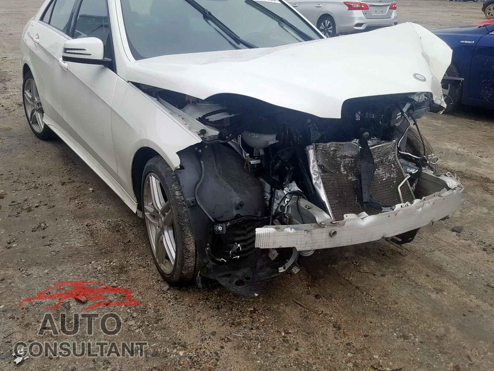 MERCEDES-BENZ E CLASS 2014 - WDDHF5KB5EA820529