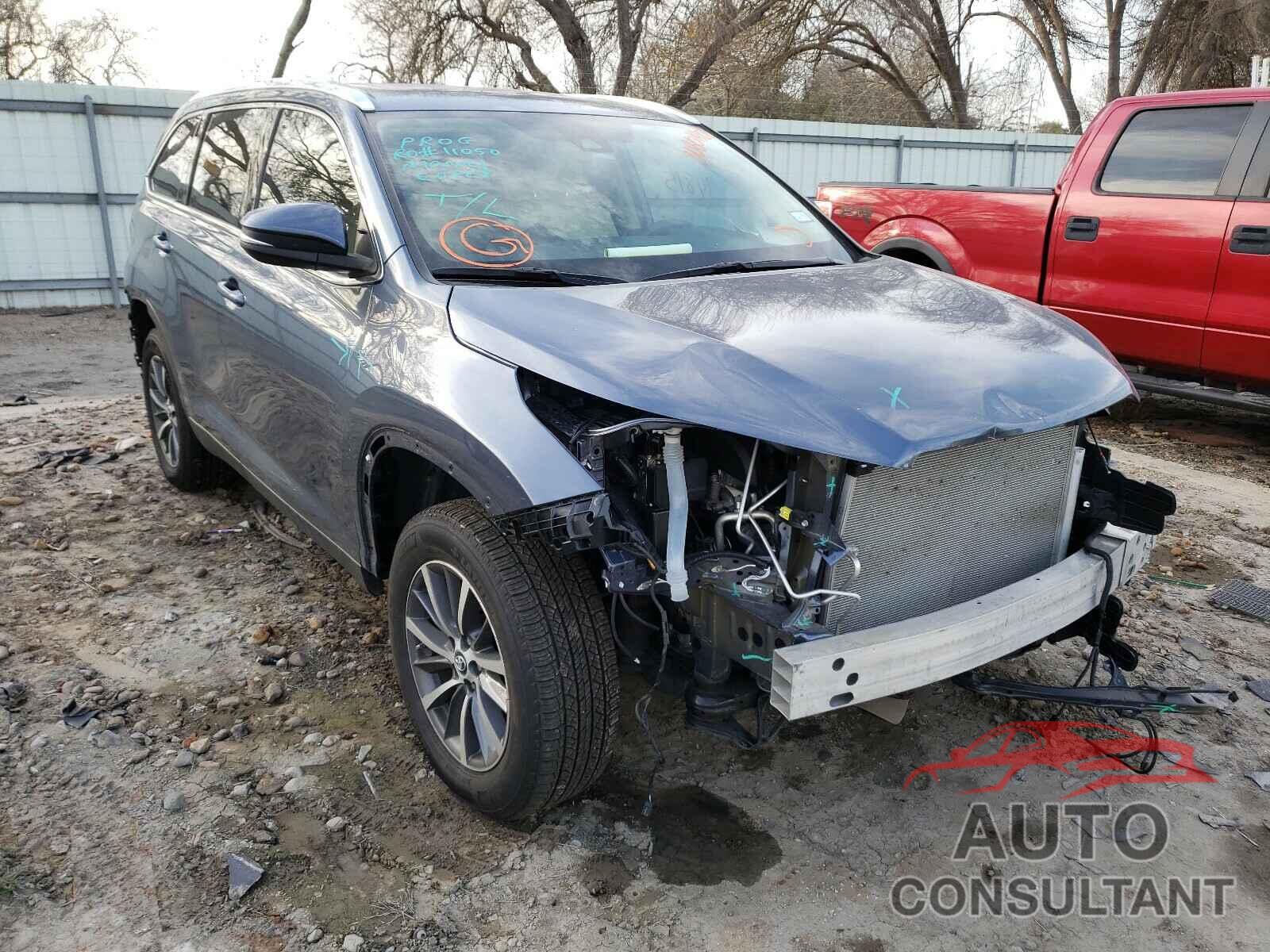 TOYOTA HIGHLANDER 2019 - 5TDKZRFH4KS349890