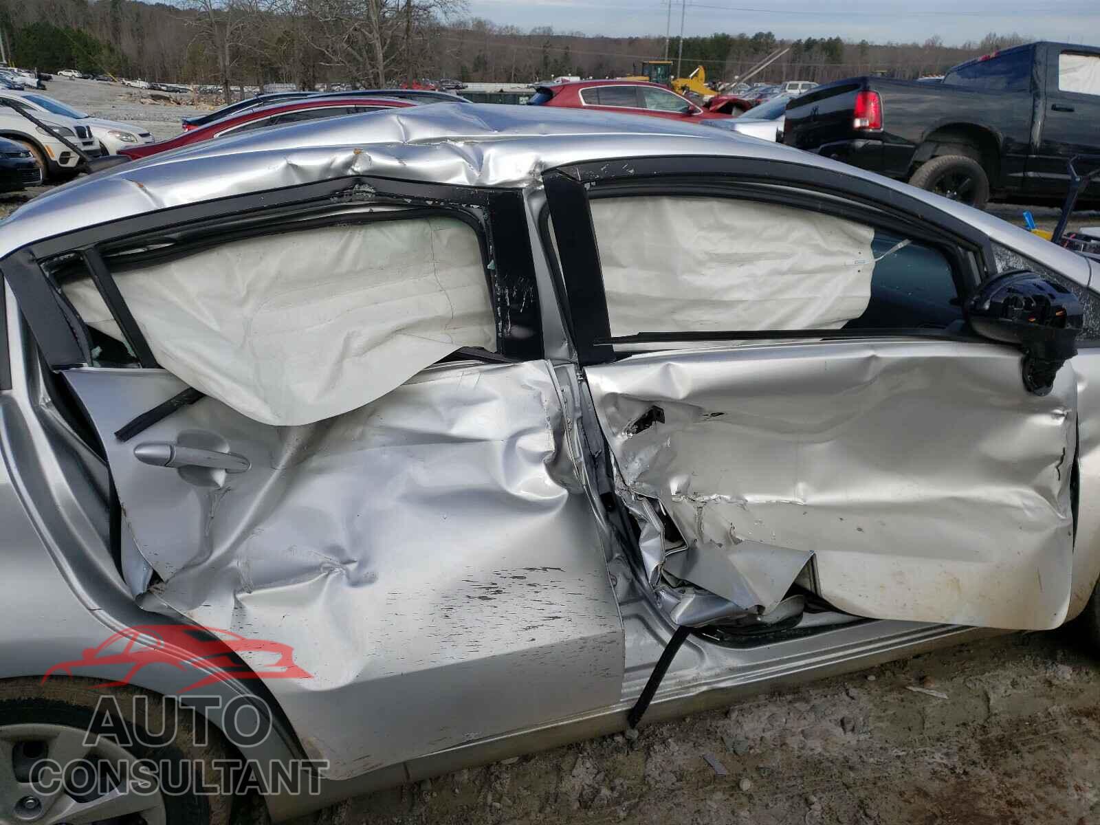 KIA RIO 2017 - KNADM4A37H6070462