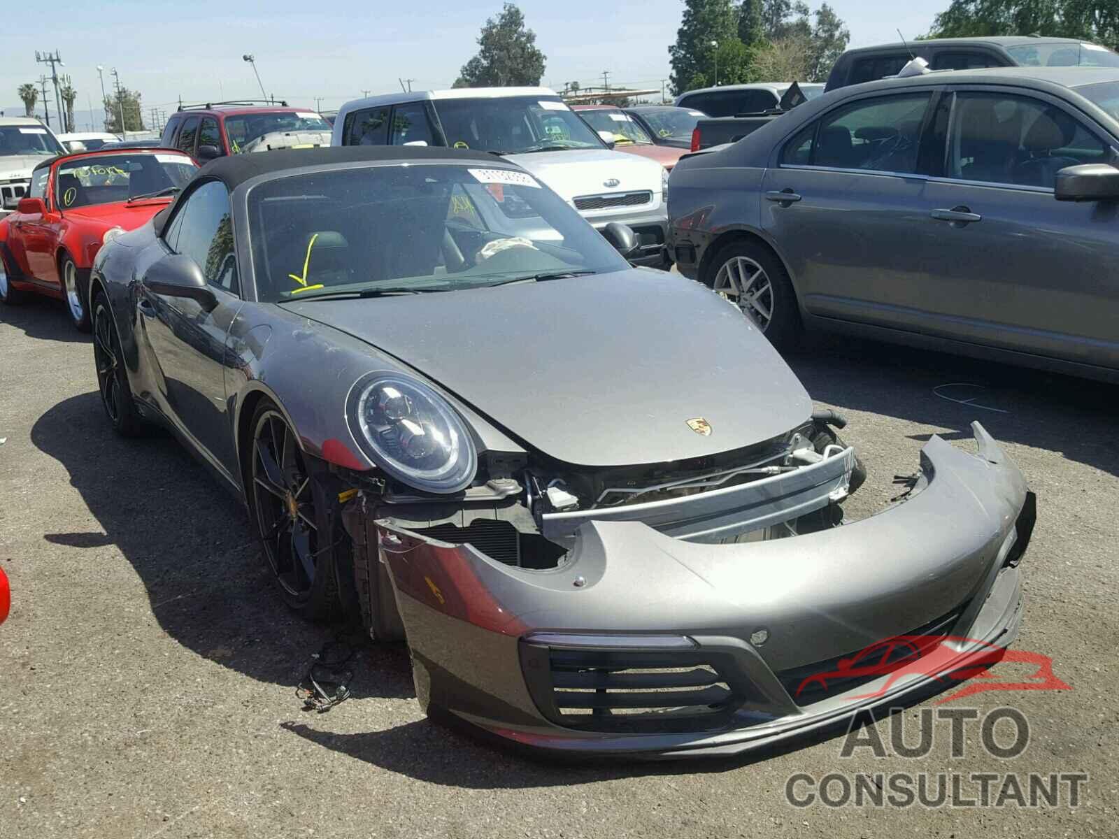 PORSCHE 911 2017 - WP0CA2A92HS141428