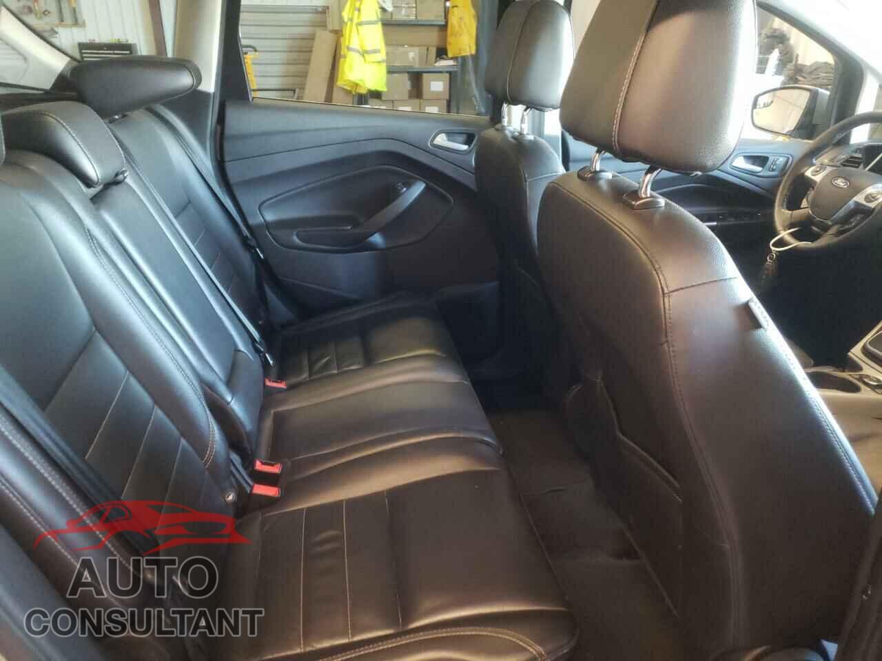 FORD CMAX 2016 - 1FADP5BU9GL100557
