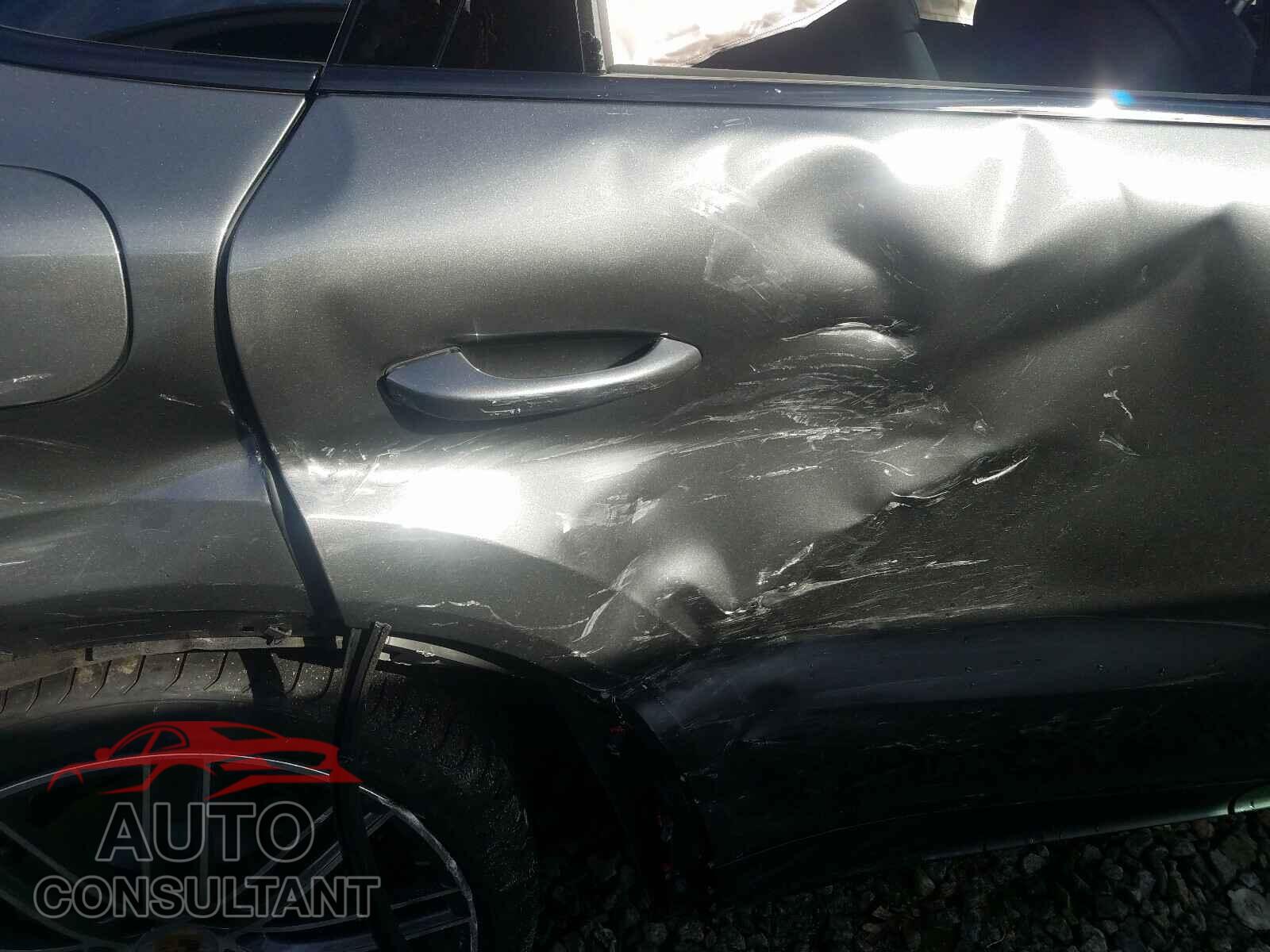 PORSCHE CAYENNE 2020 - WP1AB2AY2LDA28201