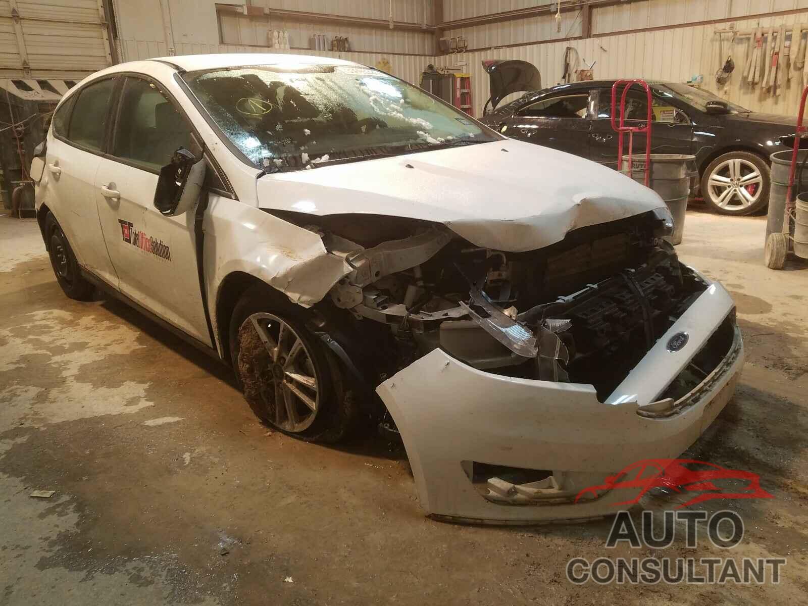 FORD FOCUS 2018 - 1FADP3K22JL330791