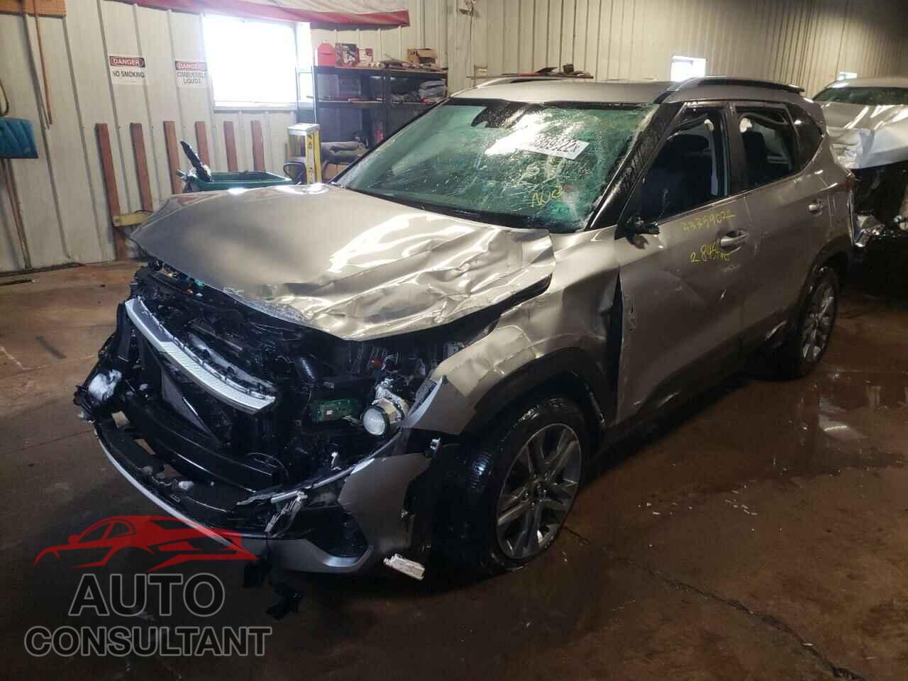 KIA SELTOS 2021 - KNDEU2AA0M7050925