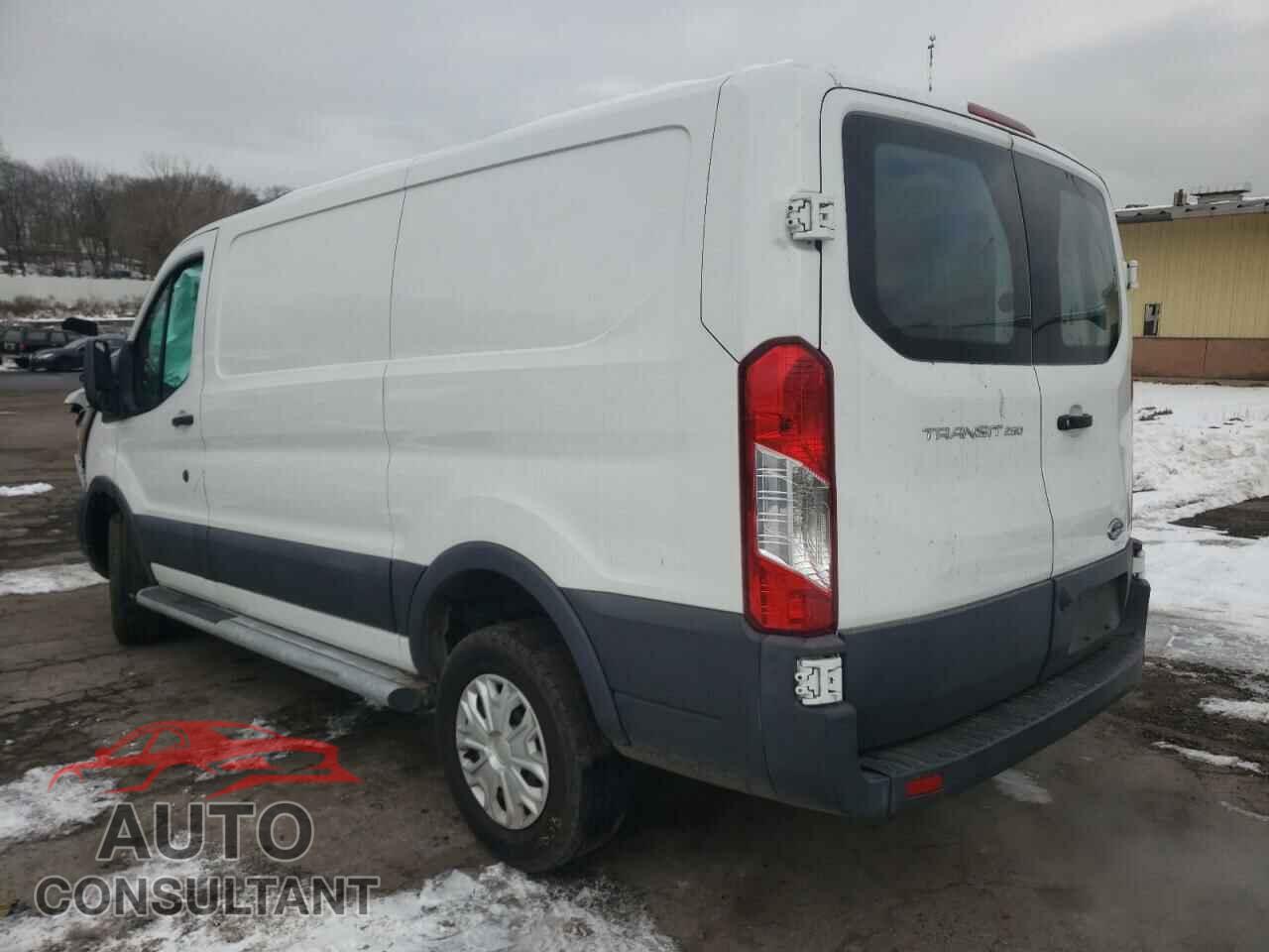 FORD TRANSIT CO 2018 - 1FTYR1YMXJKA99132