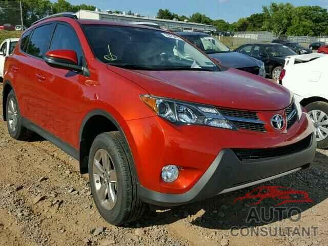 TOYOTA RAV4 2015 - JTMRFREV3FJ026884