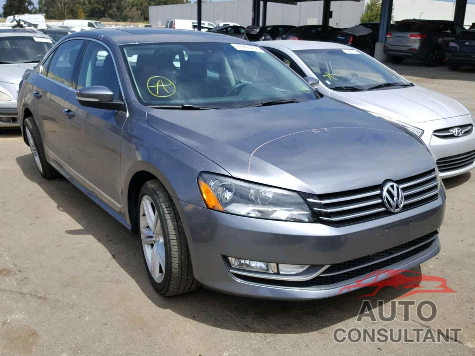 VOLKSWAGEN PASSAT 2015 - 1VWBT7A30FC067803