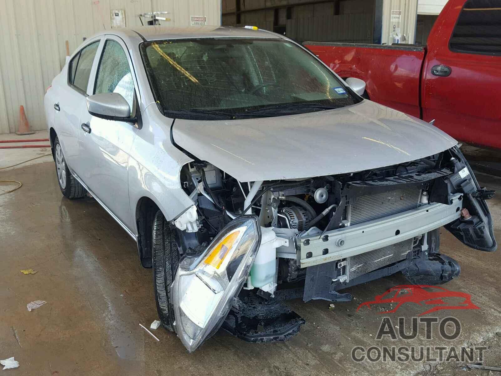NISSAN VERSA 2017 - 3N1CN7AP1HL903794