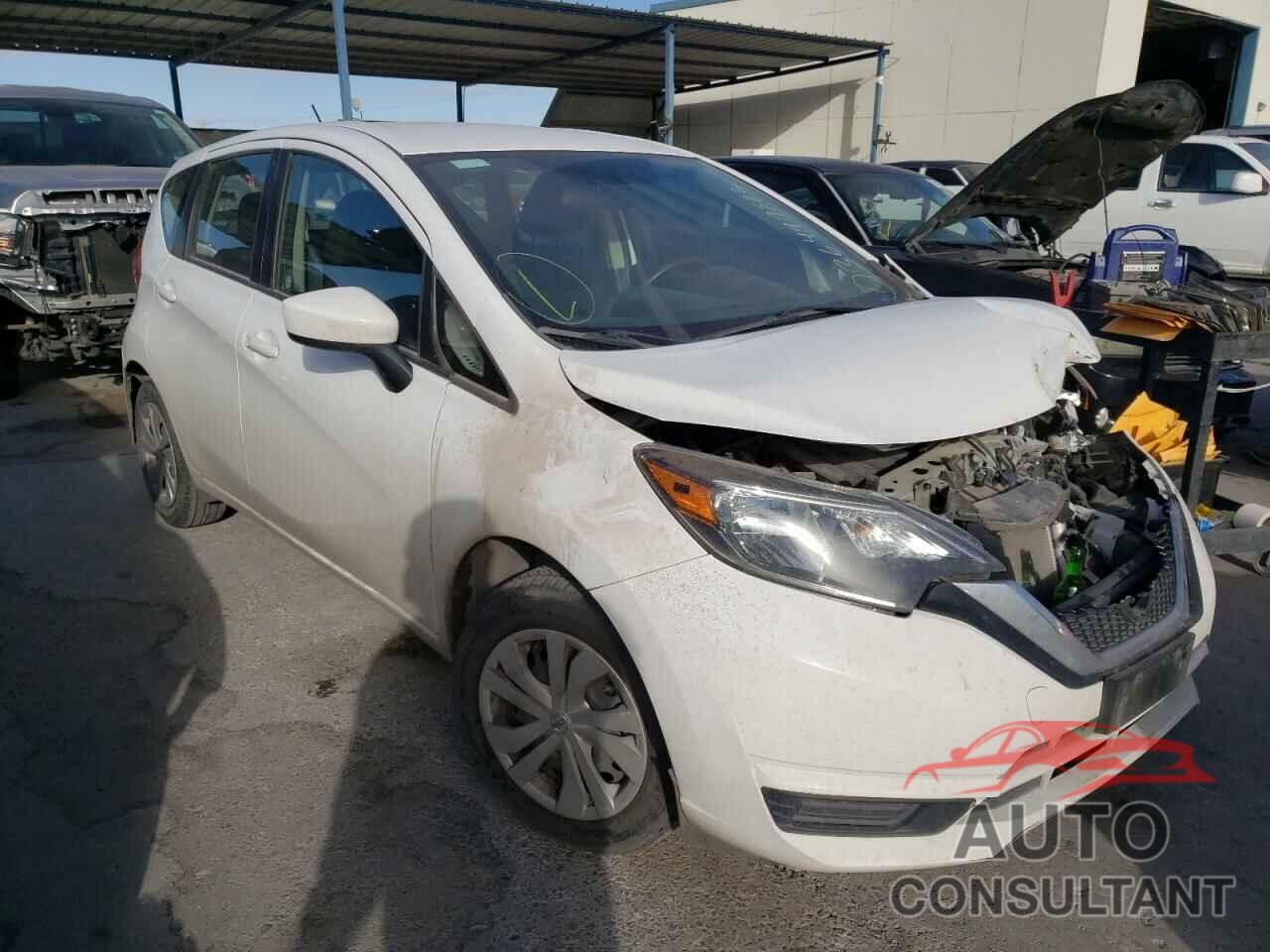 NISSAN VERSA 2018 - 3N1CE2CP3JL360292