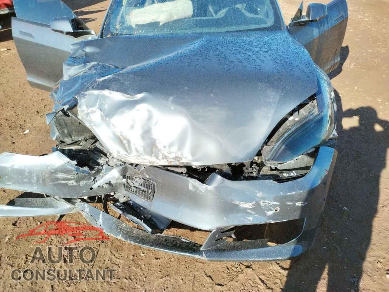 TESLA MODEL S 2017 - 5YJSA1E27HF191872