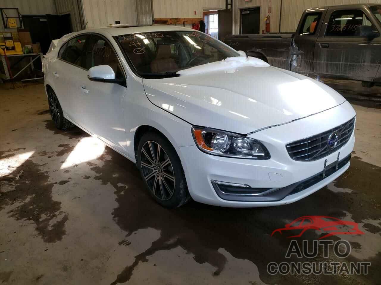 VOLVO S60 2018 - LYV402TK1JB180636