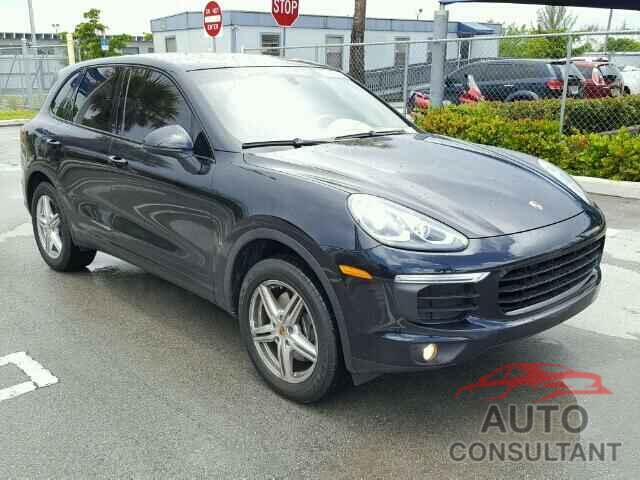 PORSCHE CAYENNE 2016 - WP1AA2A28GKA14156