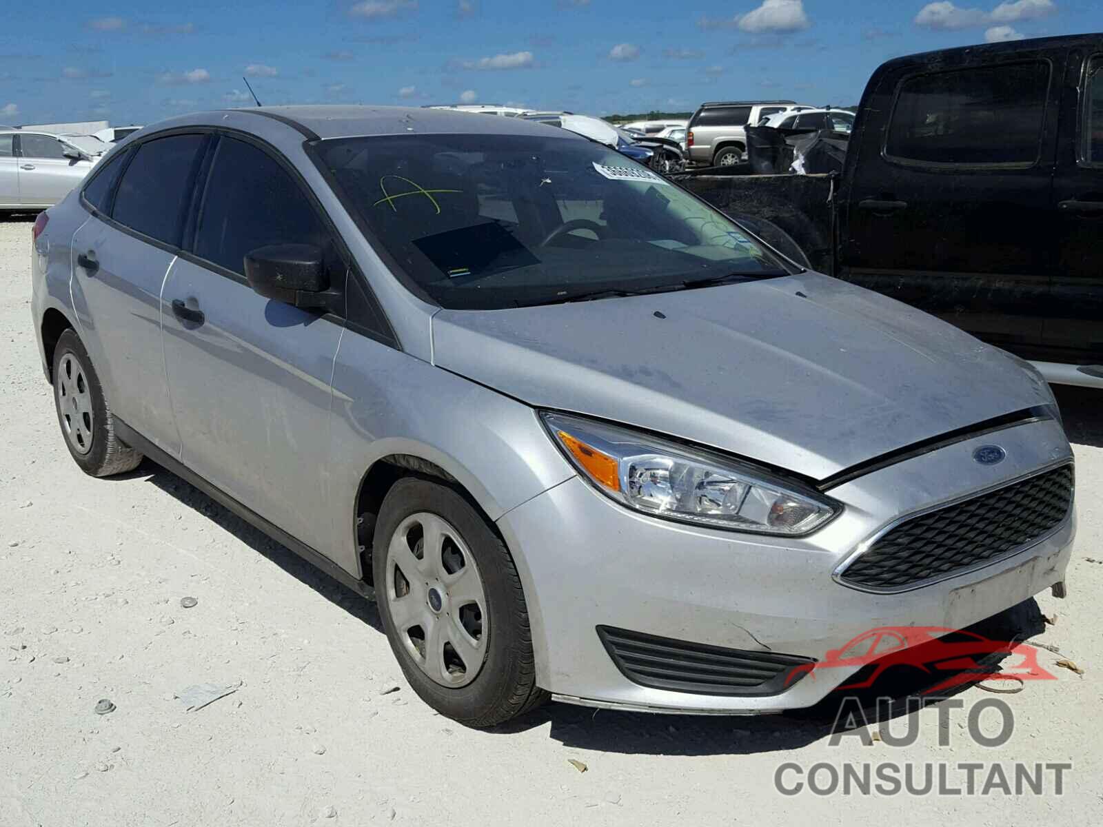 FORD FOCUS 2017 - 1FADP3E22HL219292