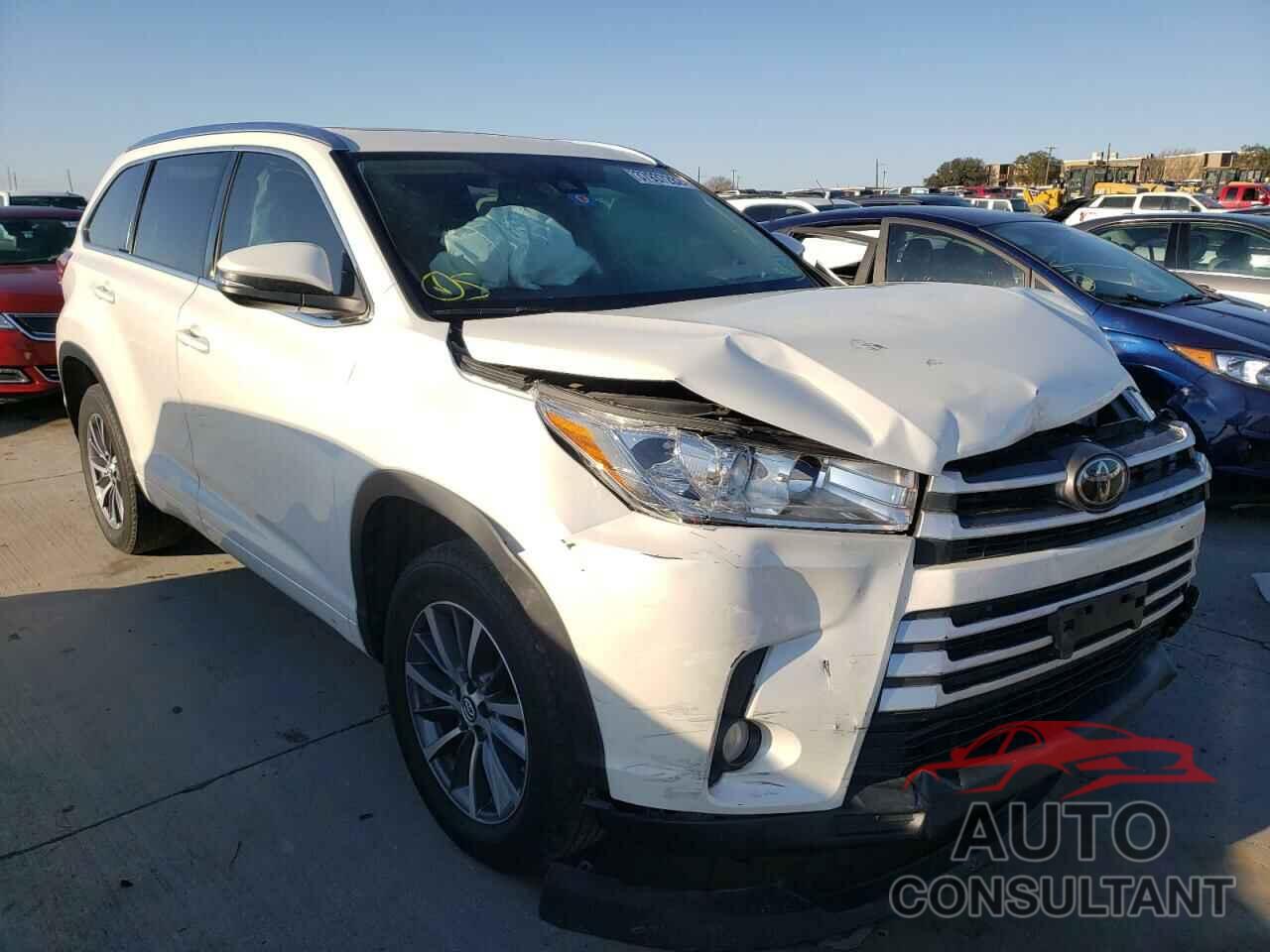 TOYOTA HIGHLANDER 2018 - 5TDKZRFHXJS540468