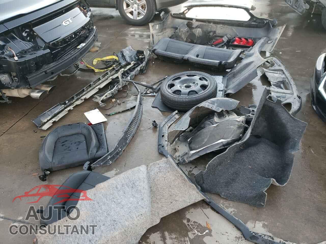 FORD MUSTANG 2021 - 1FA6P8CF3M5111998