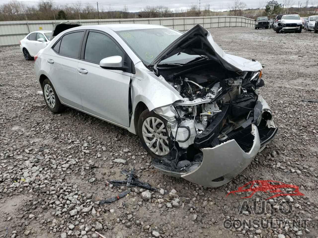TOYOTA COROLLA 2018 - 2T1BURHE5JC029745