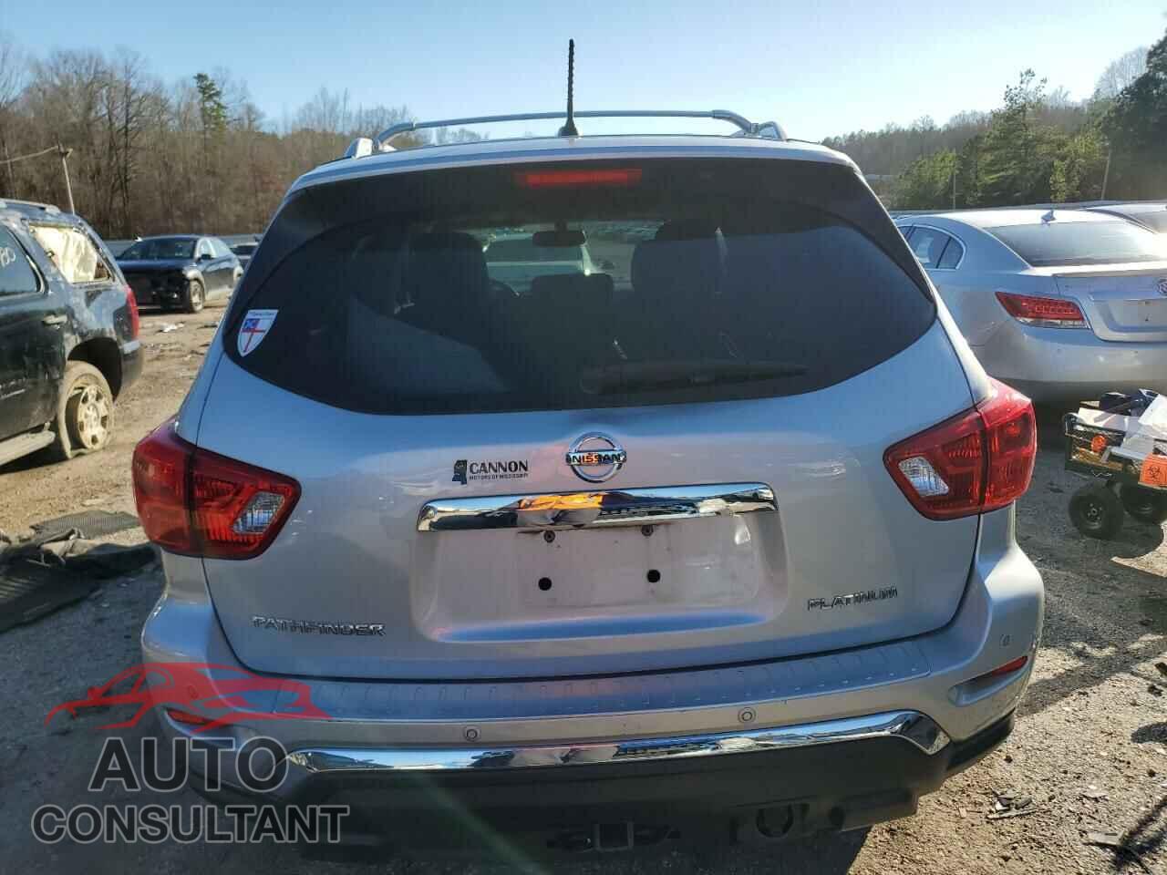 NISSAN PATHFINDER 2017 - 5N1DR2MN4HC641733