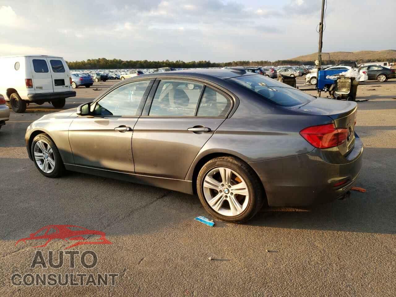 BMW 3 SERIES 2016 - WBA8E3G56GNU00808