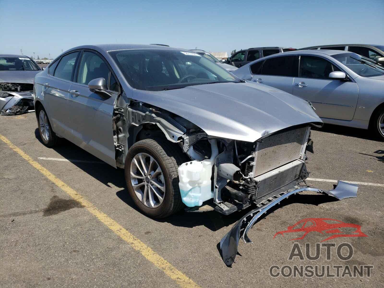 FORD FUSION 2020 - 3FA6P0HD9LR120273