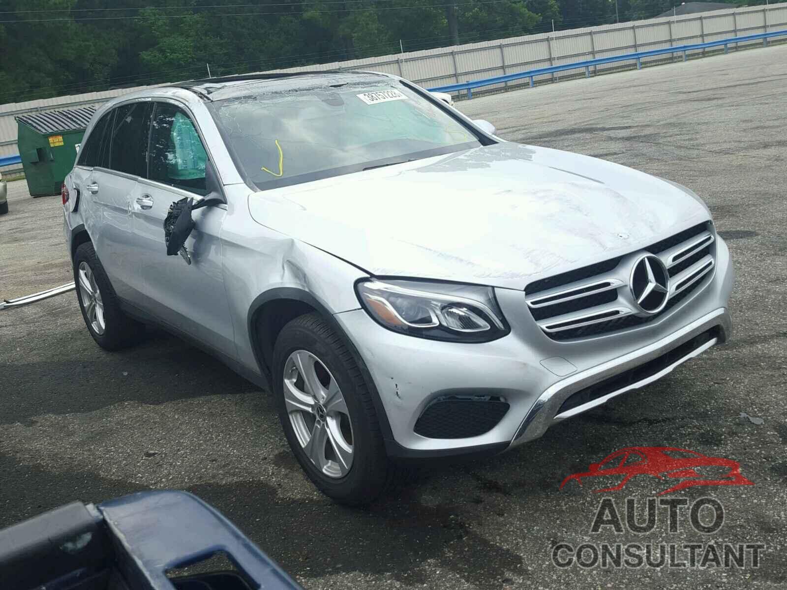 MERCEDES-BENZ GLC 300 2018 - WDC0G4JB5JF300516