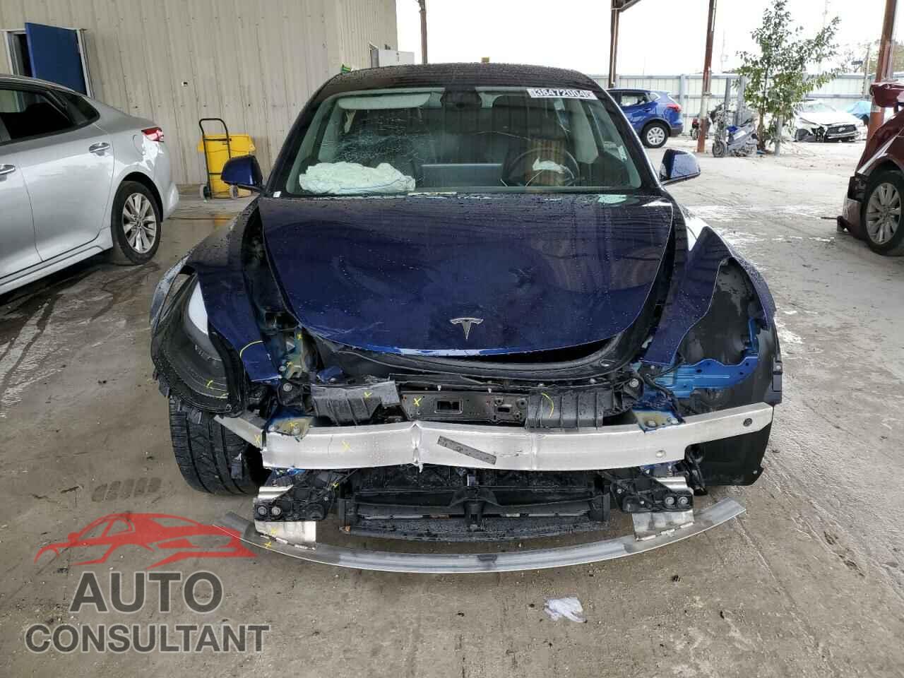 TESLA MODEL 3 2022 - 5YJ3E1EA0NF186654