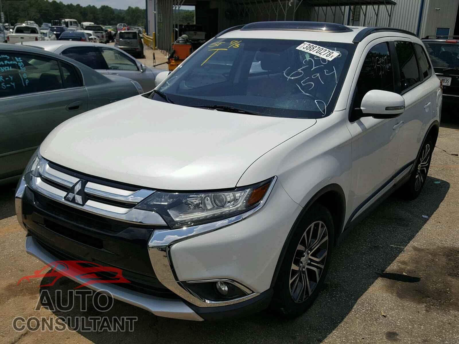 MITSUBISHI OUTLANDER 2016 - JA4AD3A32GZ061594