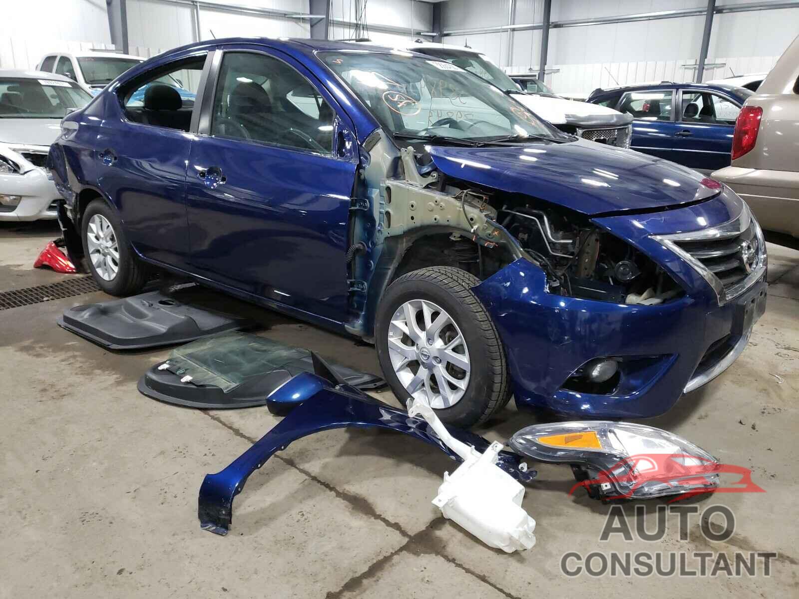 NISSAN VERSA 2018 - 3N1CN7AP7JL868524