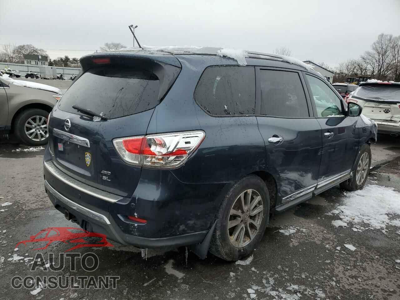 NISSAN PATHFINDER 2016 - 5N1AR2MM2GC602826
