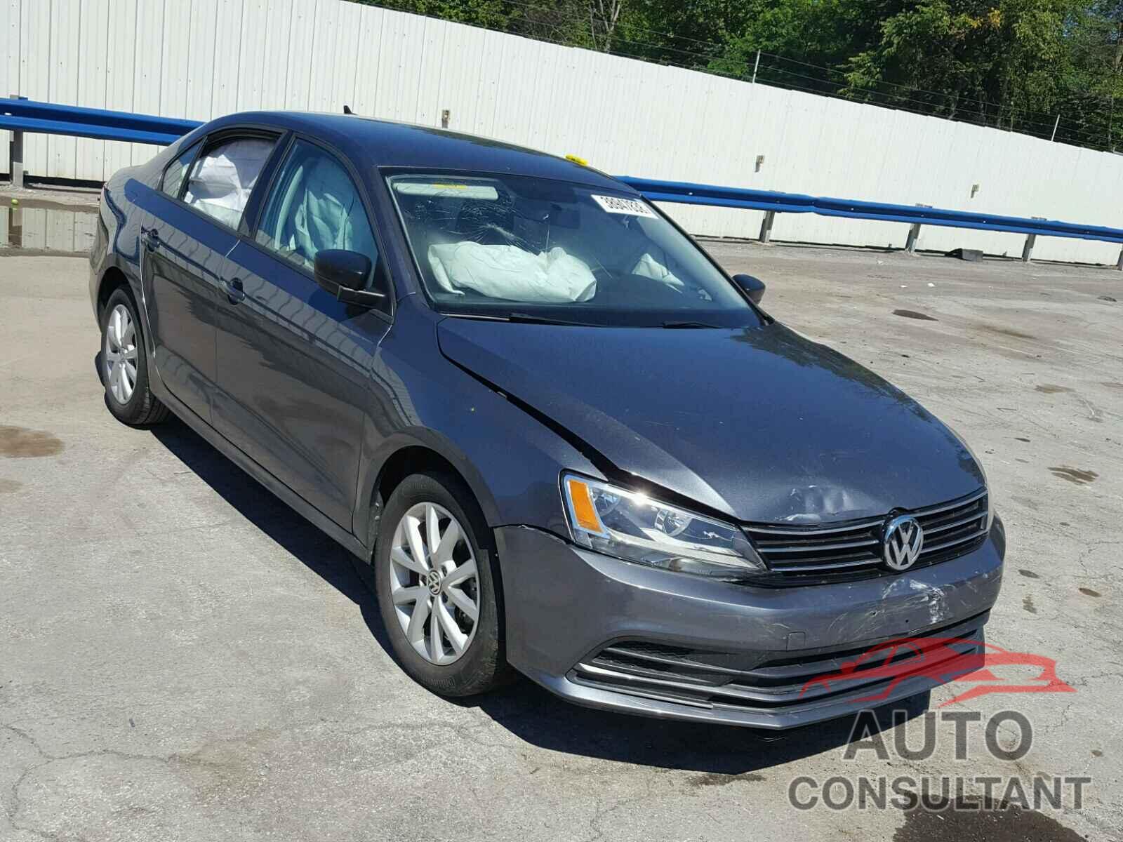 VOLKSWAGEN JETTA 2015 - 3VWD17AJ8FM282986
