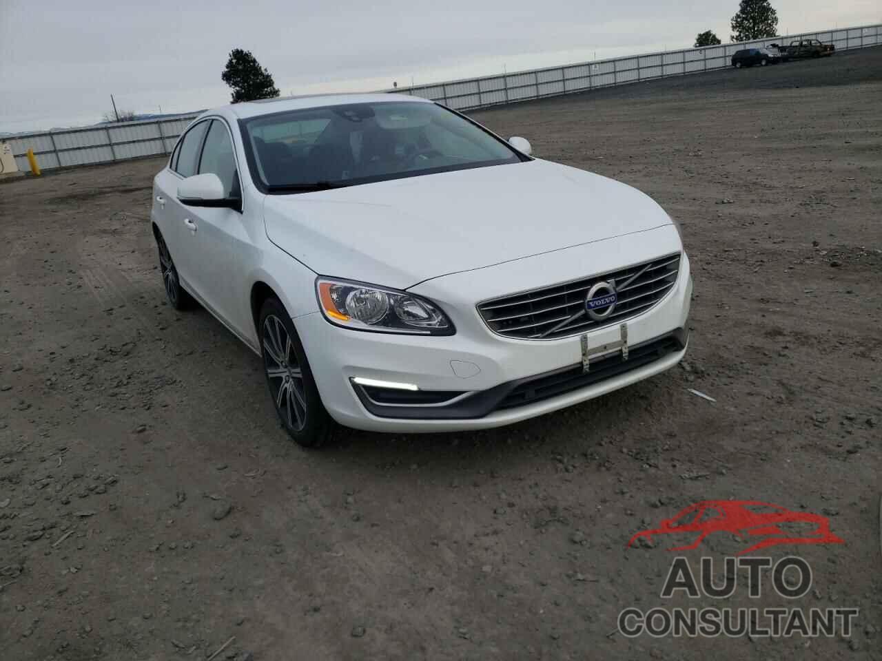 VOLVO S60 2016 - LYV612TKXGB093378