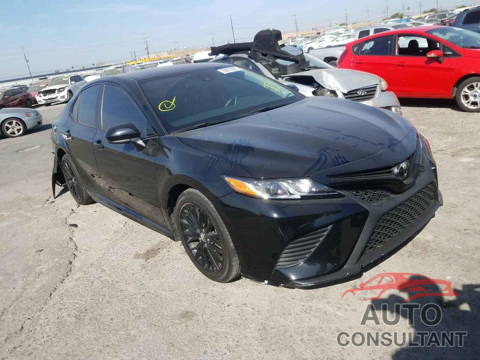 TOYOTA CAMRY 2020 - 4T1G11AK8LU320886