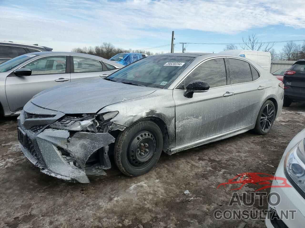 TOYOTA CAMRY 2018 - 4T1BZ1HK3JU501528