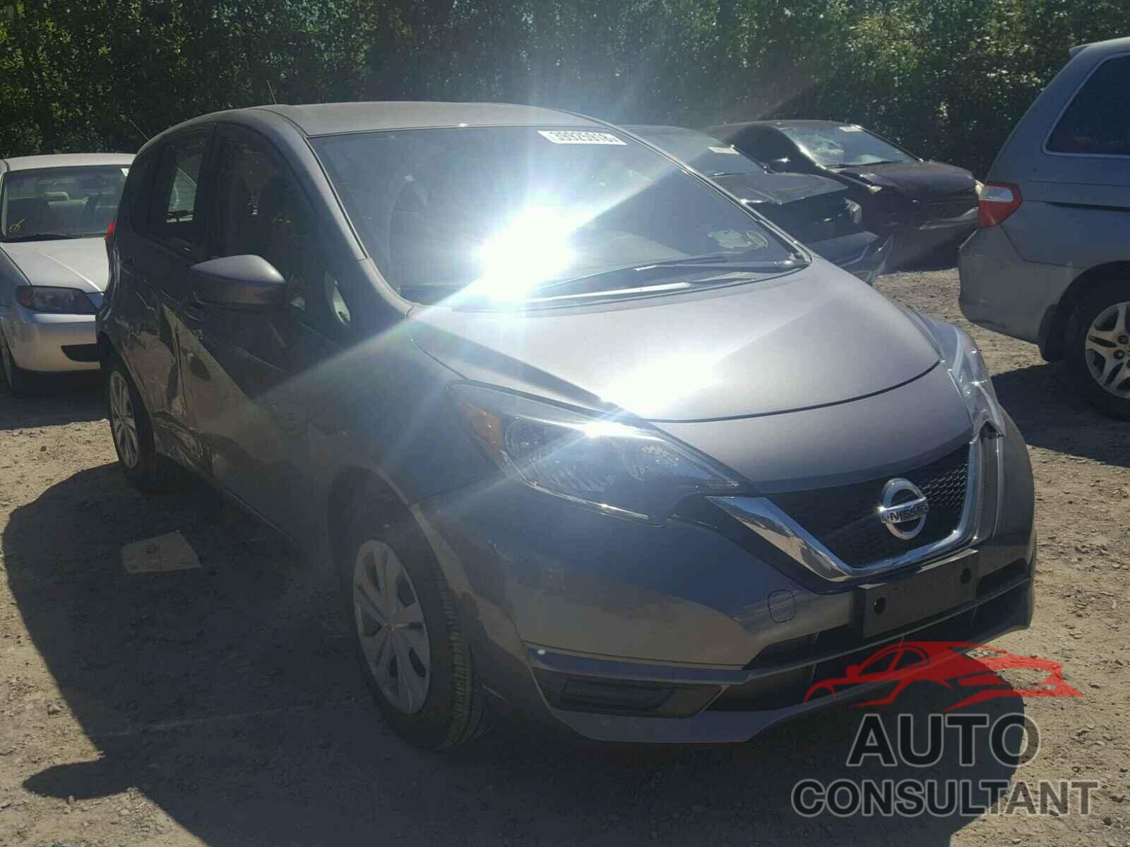 NISSAN VERSA 2018 - 3N1CE2CPXJL362556