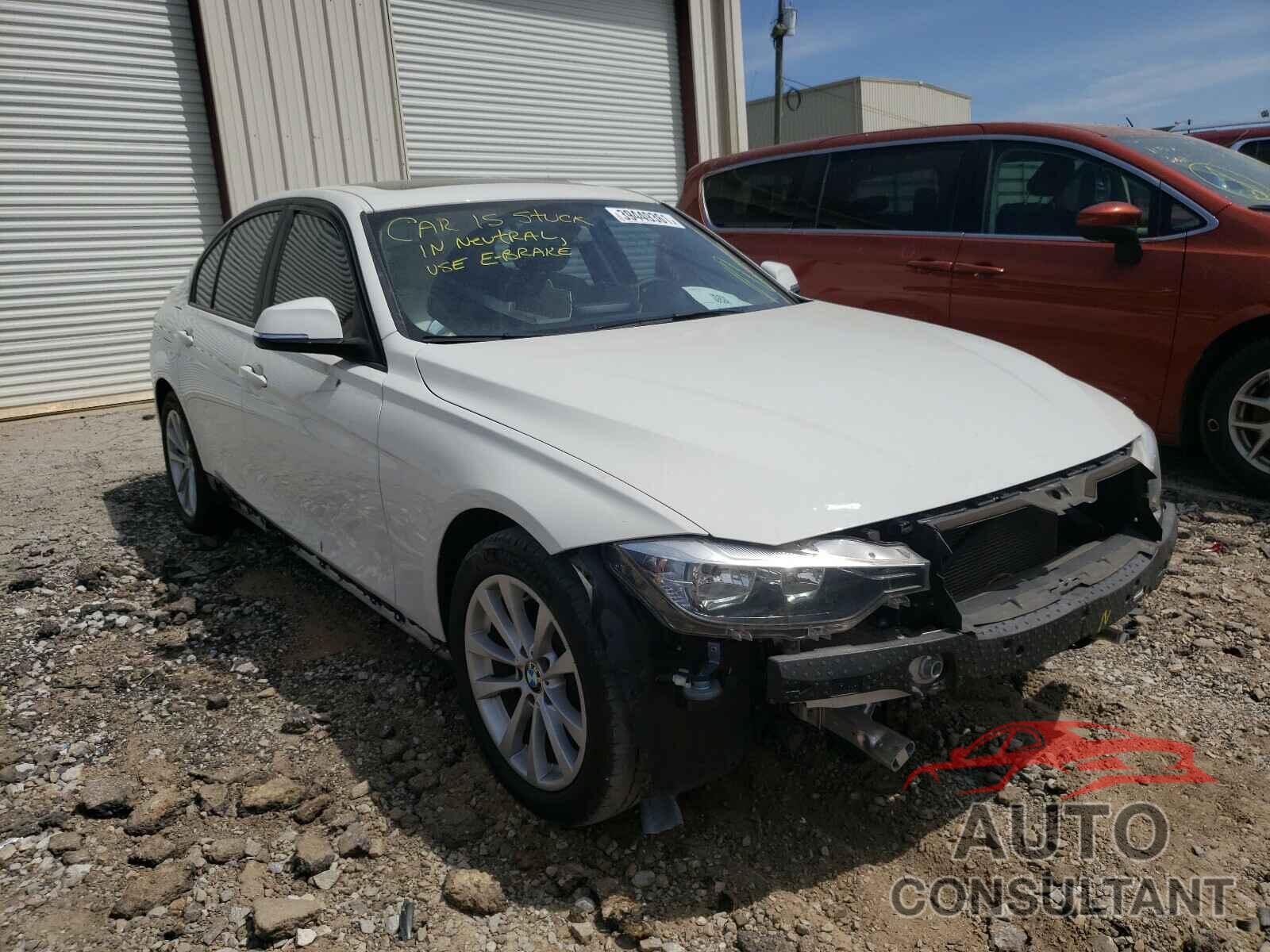 BMW 3 SERIES 2017 - WBA8A9C56HK619954