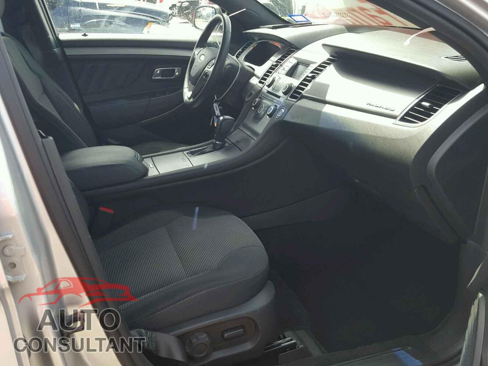 FORD TAURUS 2015 - 1FAHP2E88FG203085