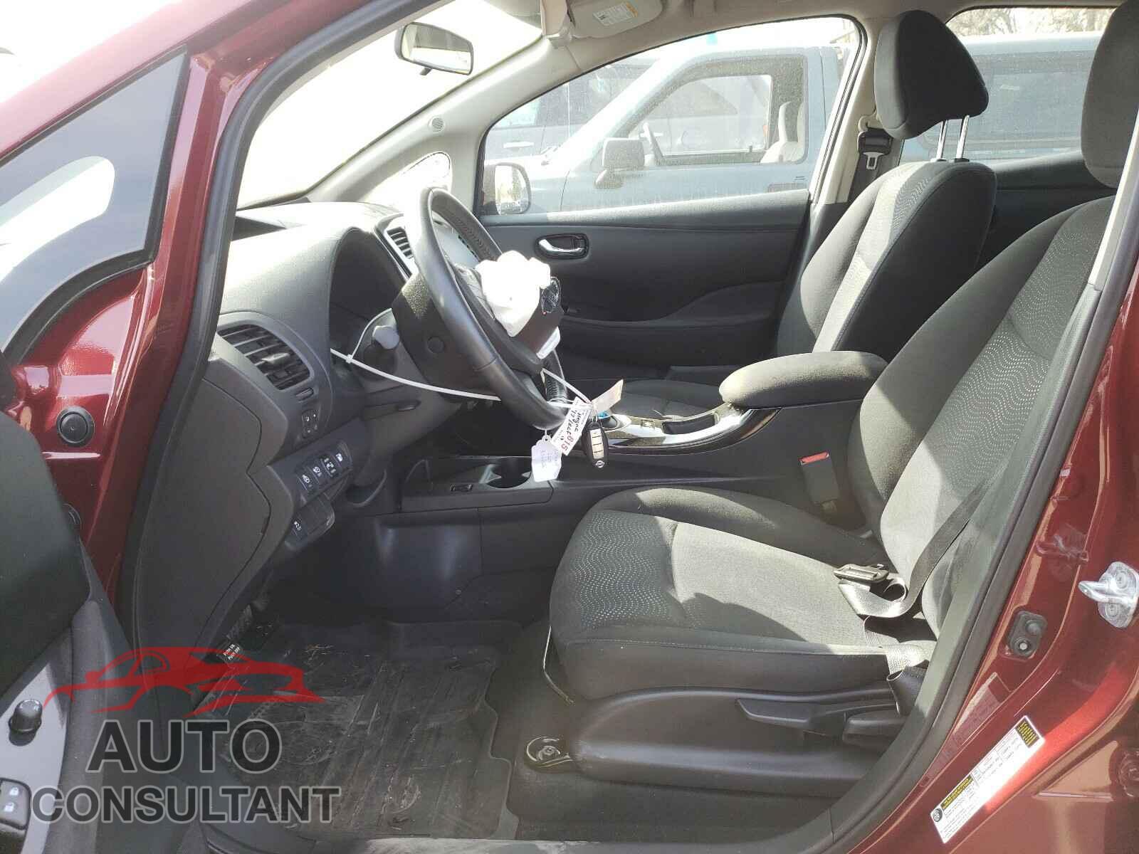 NISSAN LEAF 2017 - 1N4BZ0CP8HC306502