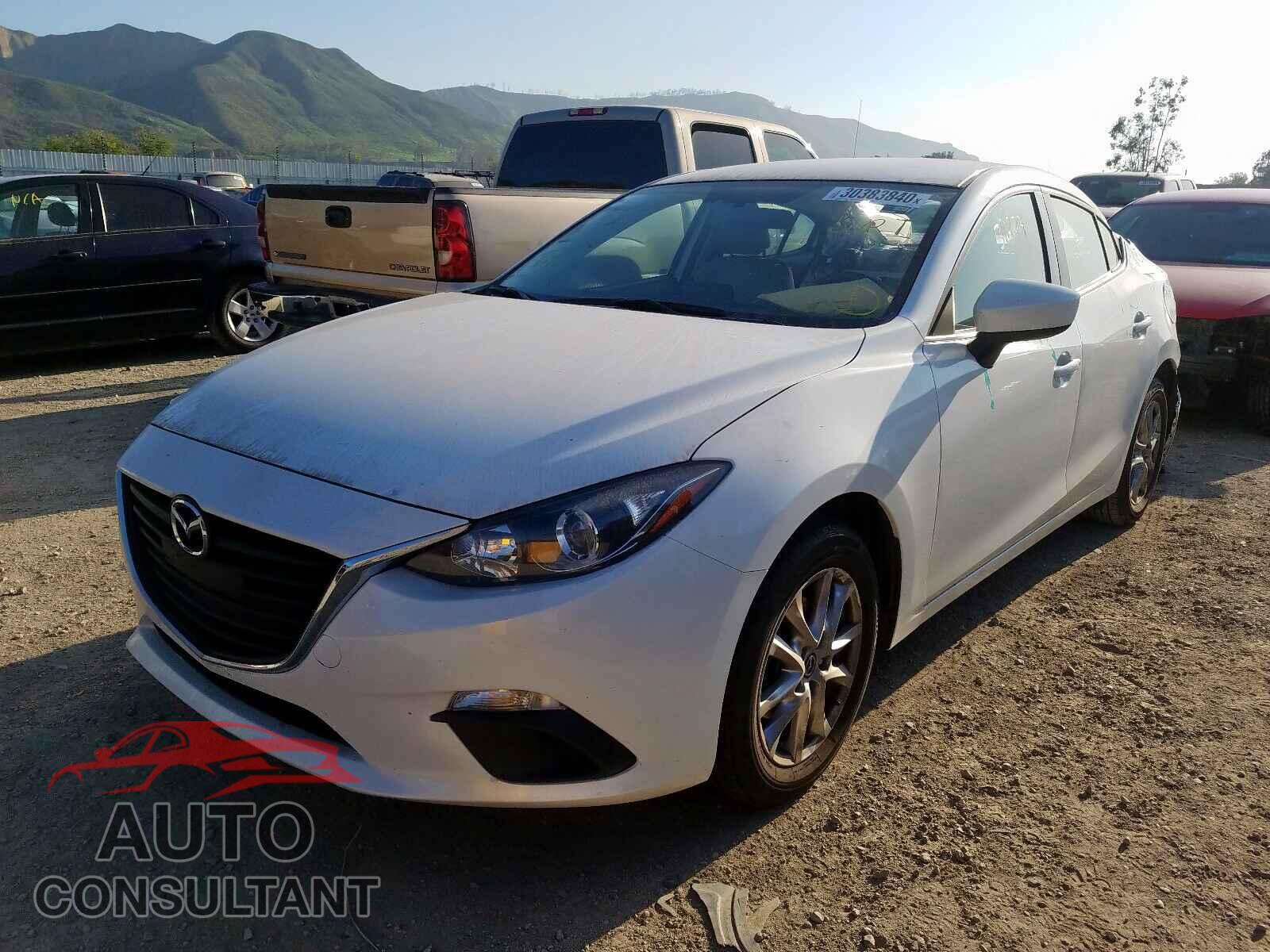 MAZDA 3 2016 - 5TDDZRBH1LS008852
