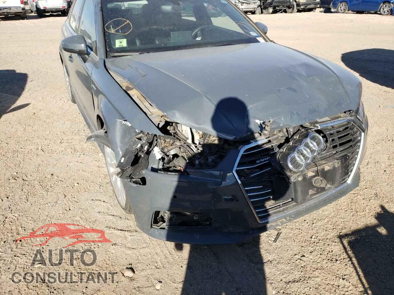 AUDI A3 2017 - WAUTPBFF1HA041045