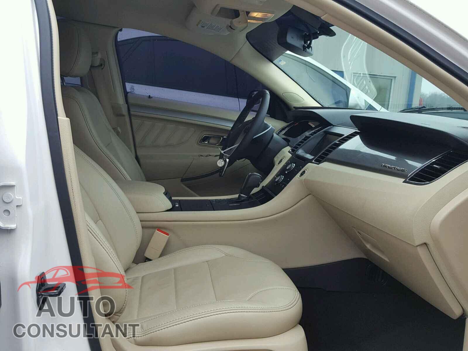 FORD TAURUS 2016 - 1FAHP2E84GG156719